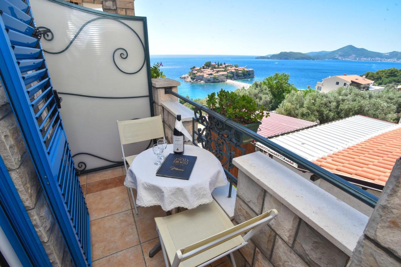 Apartments And Rooms Drago Sveti Stefan Bagian luar foto