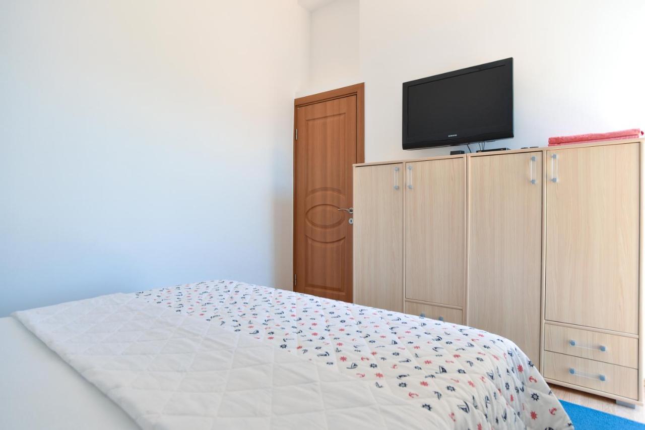Apartments And Rooms Drago Sveti Stefan Bagian luar foto